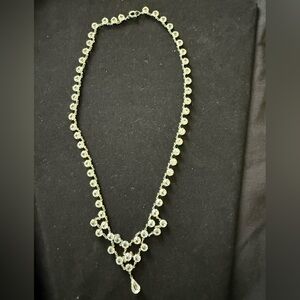 Women’s Costume silver & Rhinestone necklace adjustable